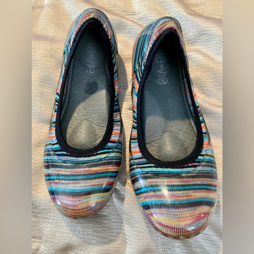 Ja-Vie Jelly Ballet Travel Slip On Flats. Size 37 Fiesta Multi Stripe Print Shoe
